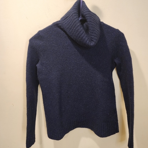 J. CREW navy Blue Cowl Neck 80% Lamb wool sweater size XS - Picture 8 of 9